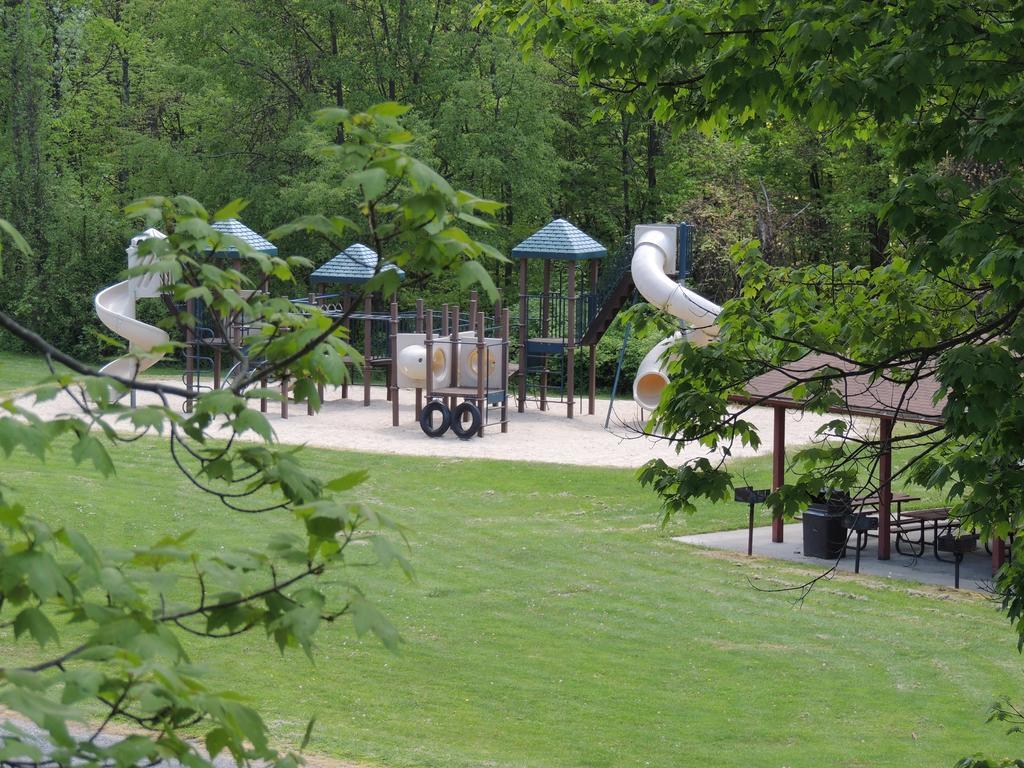 Scotrun Camping Resort Deluxe Park Model 4 Exterior foto